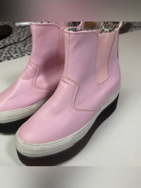 IIJIN Pink Super Chunky Platform Slip-On Sneakers/Boots 9.5-10. *FLAWS/READ*